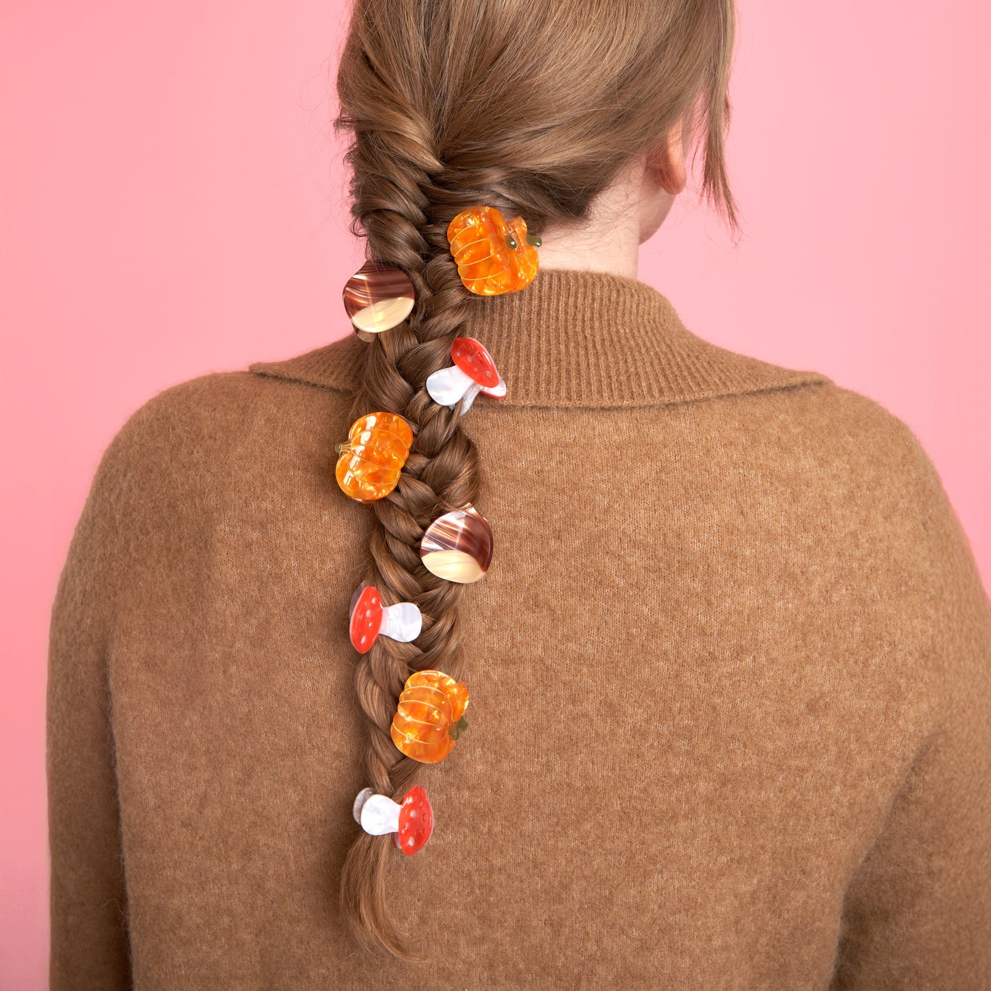CHESTNUT MINI HAIR CLAW