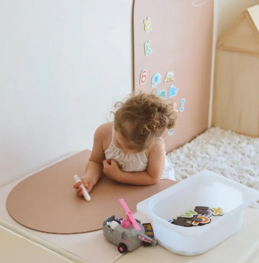 Magplay - 12 Retractable Washable Crayons + Pencil Case