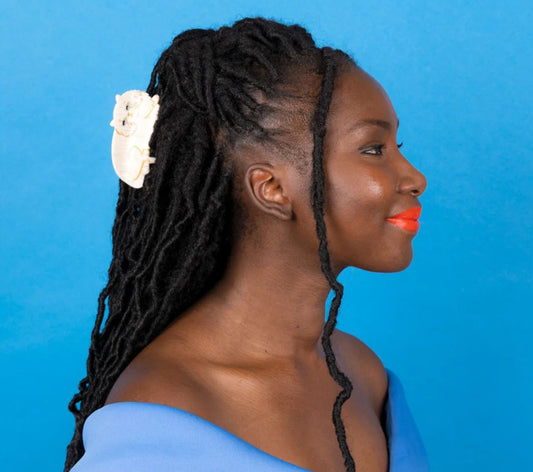 PERSIAN CAT HAIR CLAW