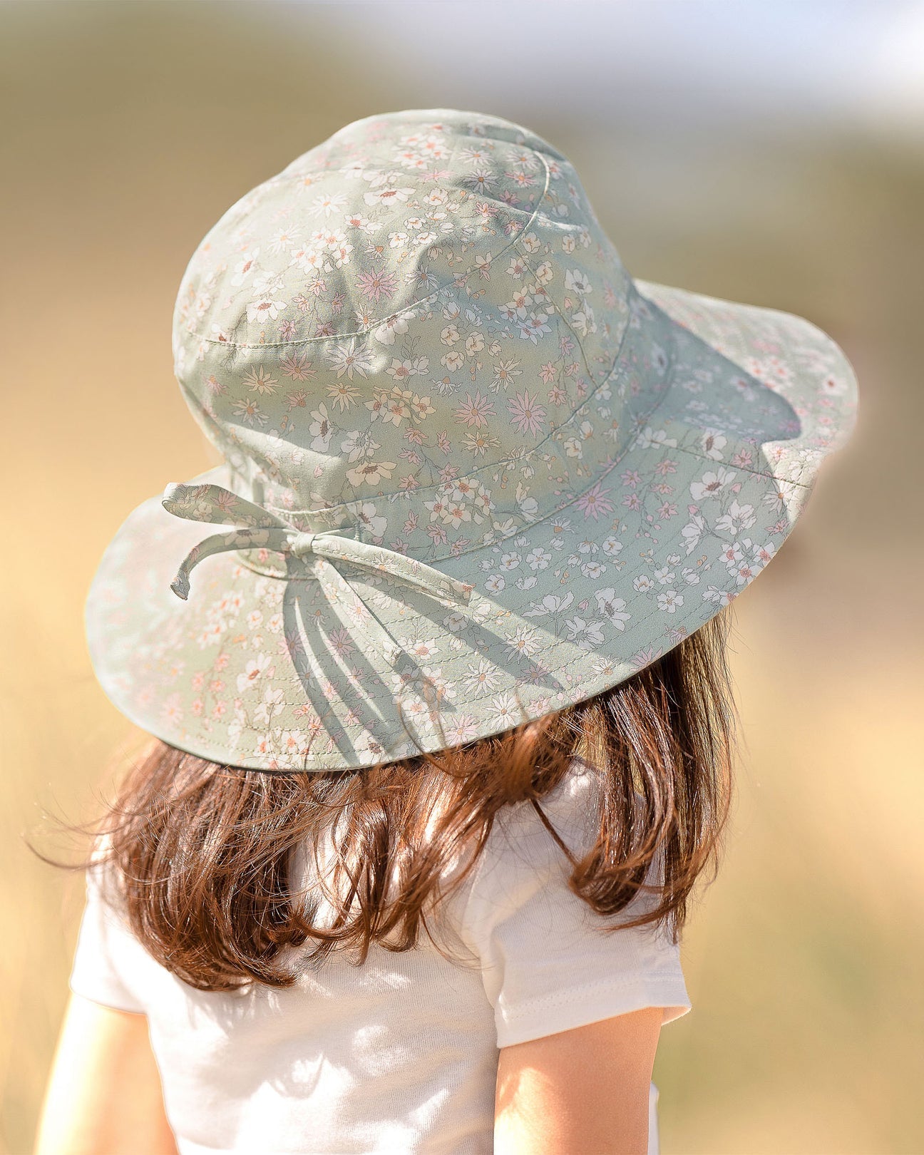 Toshi Sunhat Eva - Current