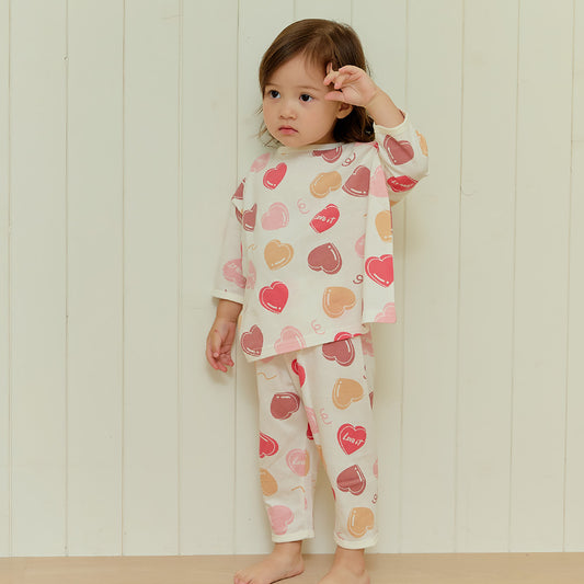 Kiki Story Modal lounge wear