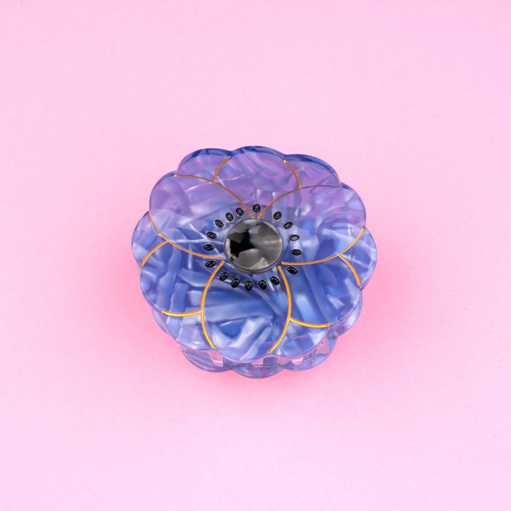 ANEMONE HAIR CLAW