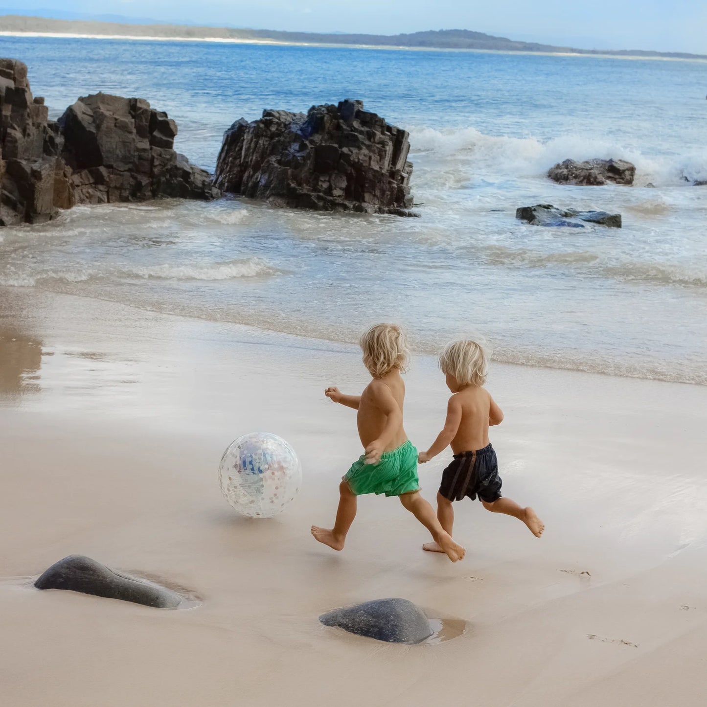 SUNNYLiFE 3D Inflatable Beach Ball Sid The Seagull Blue Stripe