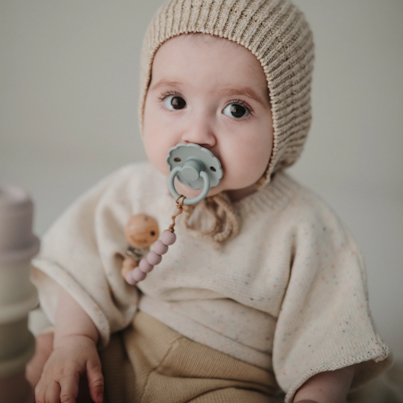 Mushie - CLEO 奶嘴鏈 Pacifier Clip (Mauve)