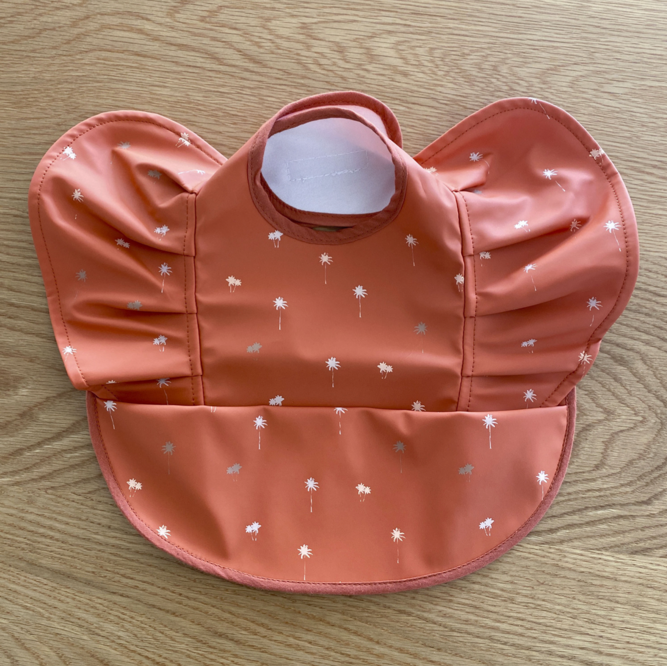 Snuggle Hunny Kids - Waterproof Bibs with Frill
