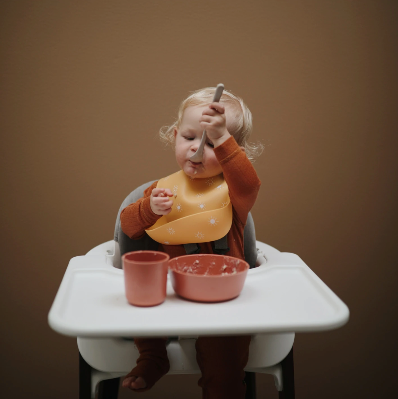 Mushie - 圍兜 Silicone Baby Bib (Sun Orange)