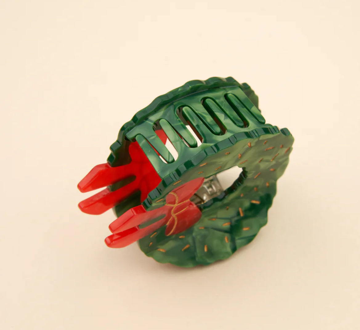 New CHRISTMAS WREATH HAIR CLAW