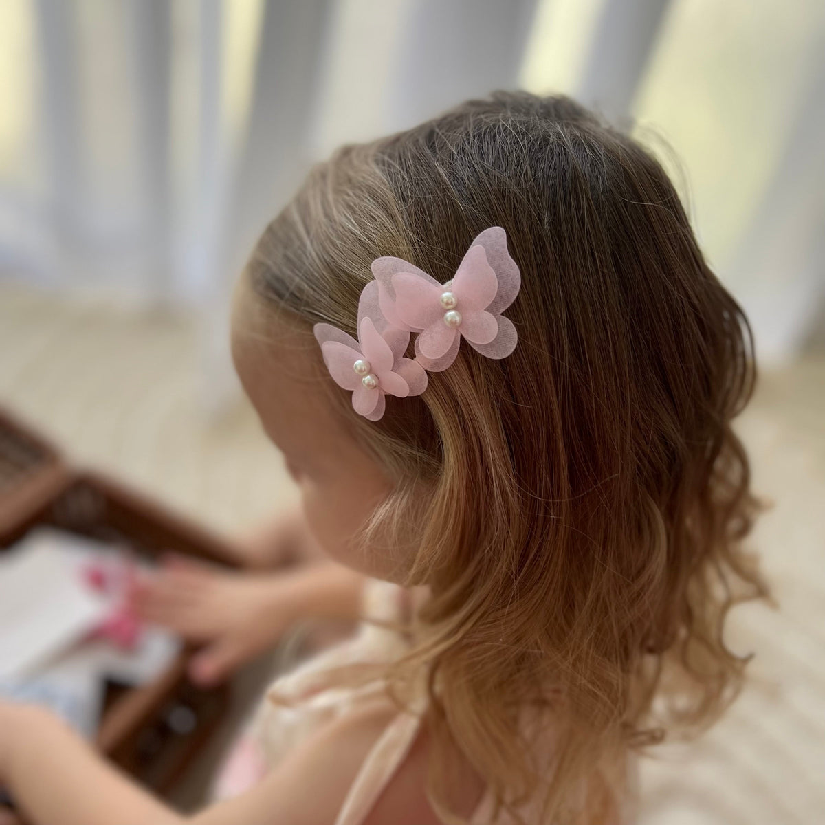 DOUBLE BUTTERFLY CLIP // FAIRY PINK