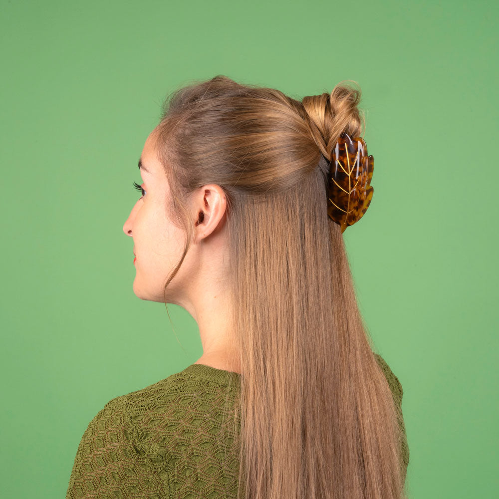LEAF HAIR CLAW