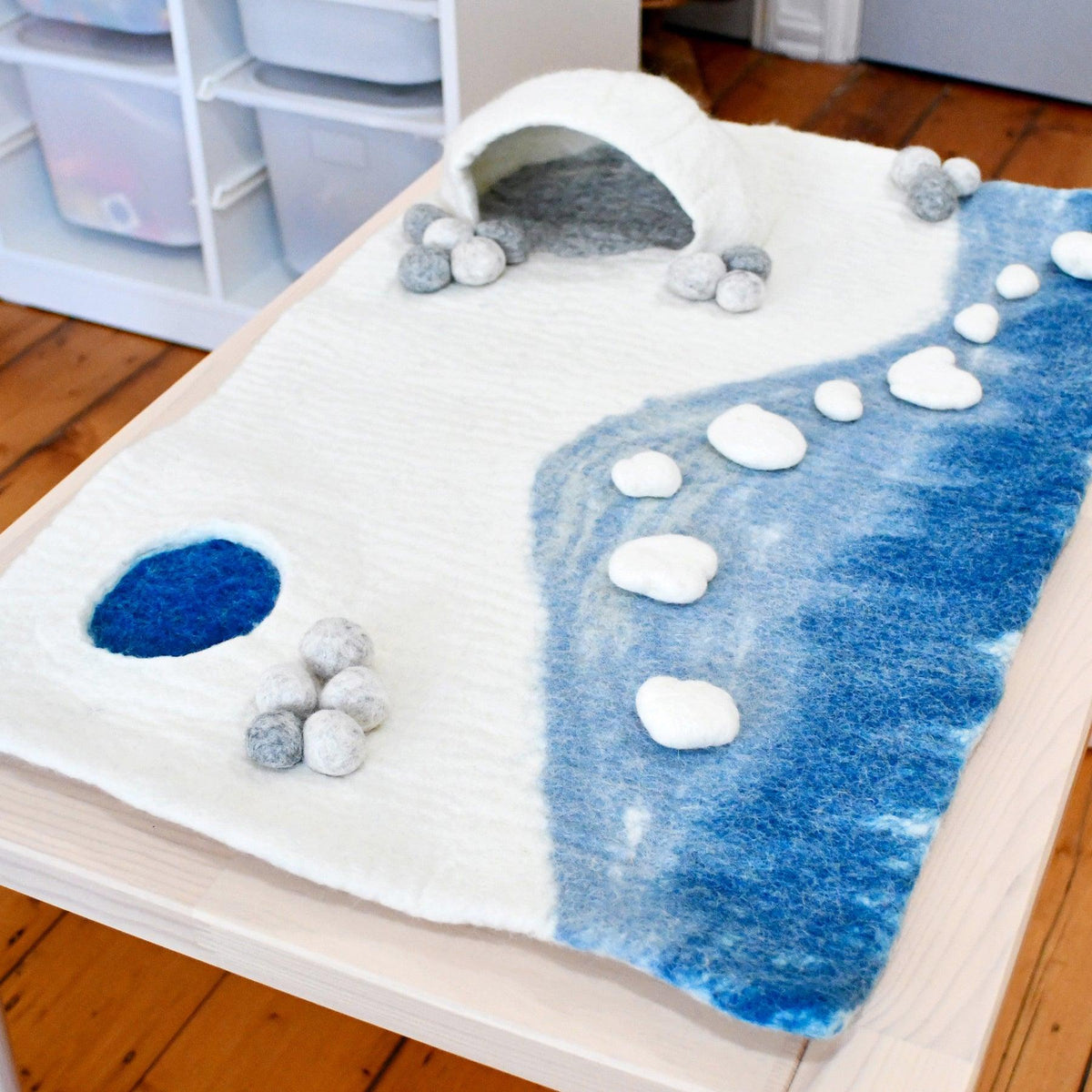 Tara treasure LARGE ARCTIC ANTARCTIC POLAR PLAY MAT PLAYSCAPE