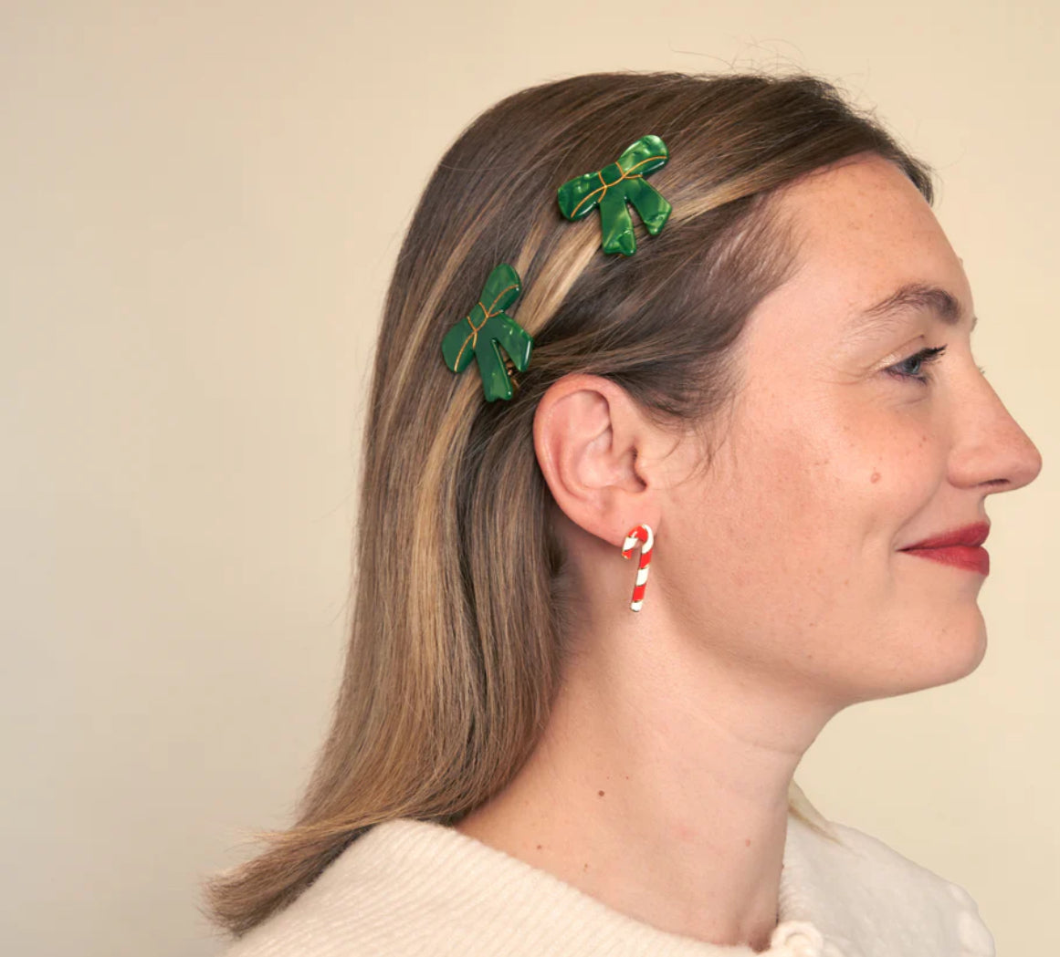 New GREEN RIBBON HAIR CLIP