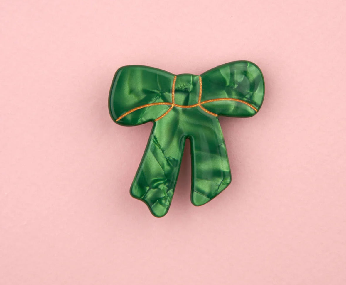 New GREEN RIBBON HAIR CLIP