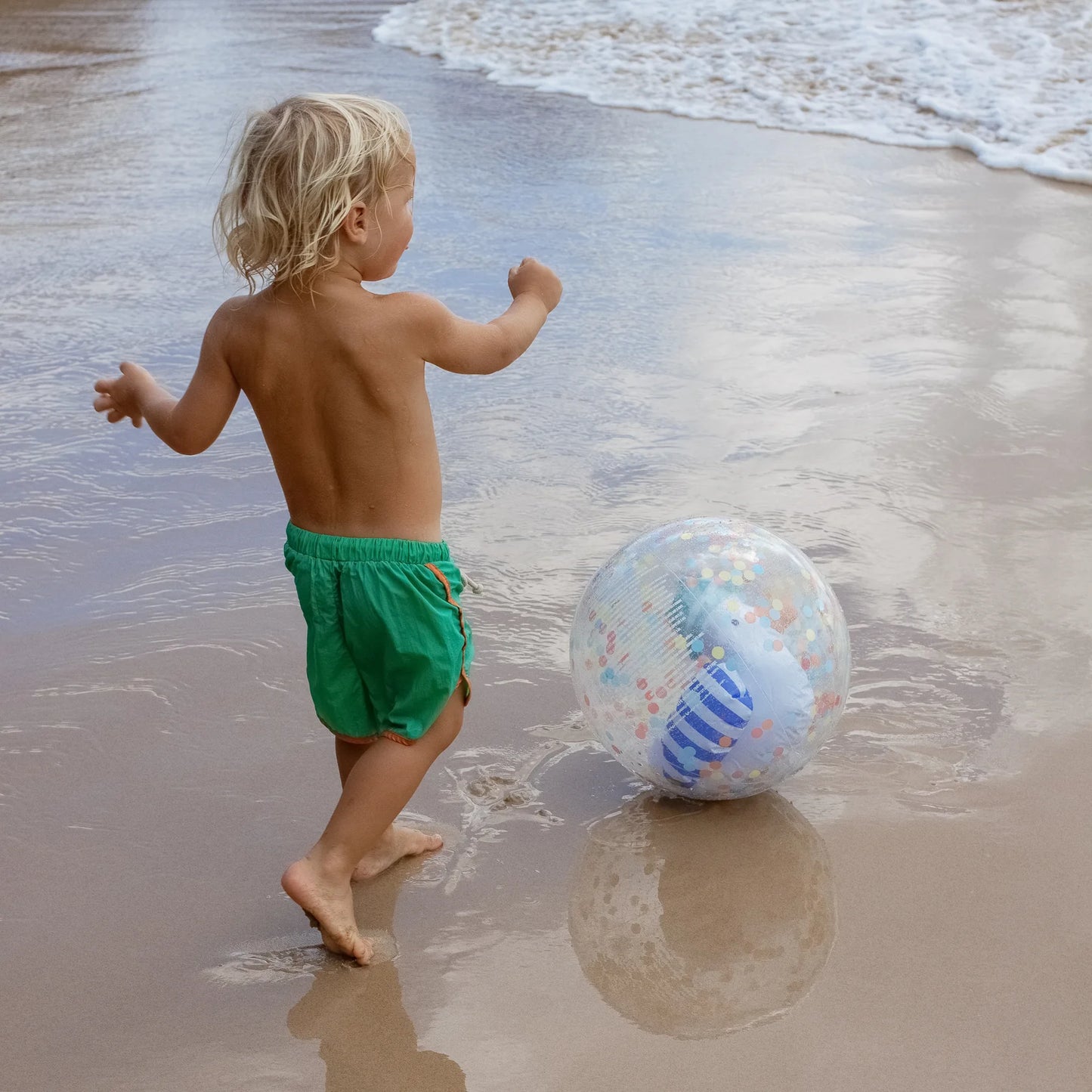 SUNNYLiFE 3D Inflatable Beach Ball Sid The Seagull Blue Stripe